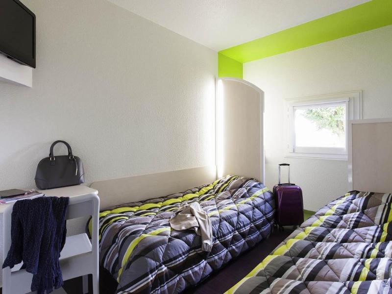 Hotelf1 Villeneuve Loubet Bagian luar foto